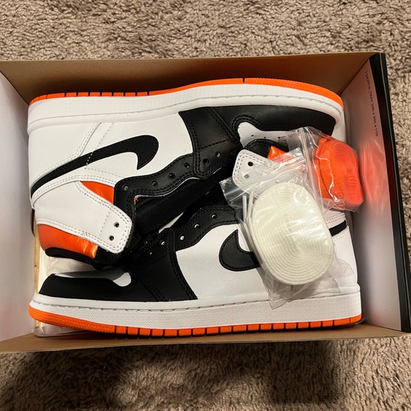 Jordan Shoes - Jordan 1 Retro High Electro Orange